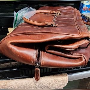 Leather overnight travel bag